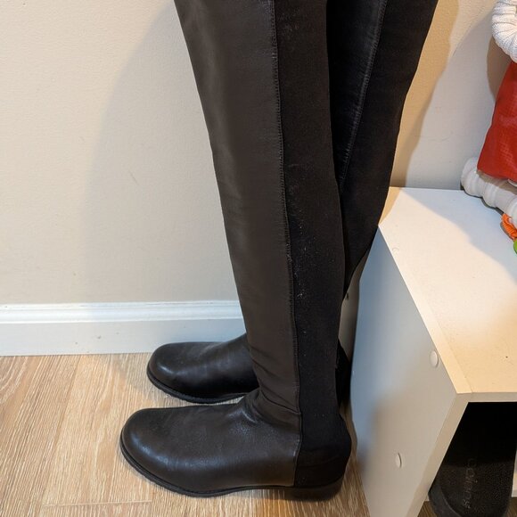 Stuart Weitzman Shoes - Stuart Weitzman 5050 Flat Boots